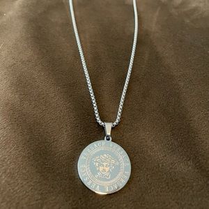 Medusa head pendant and chain
